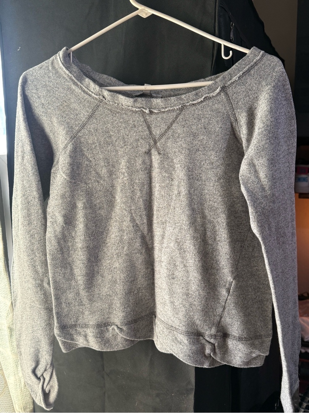 Charlotte Russe Heather Gray Off-Shoulder Crop Sweatshirt